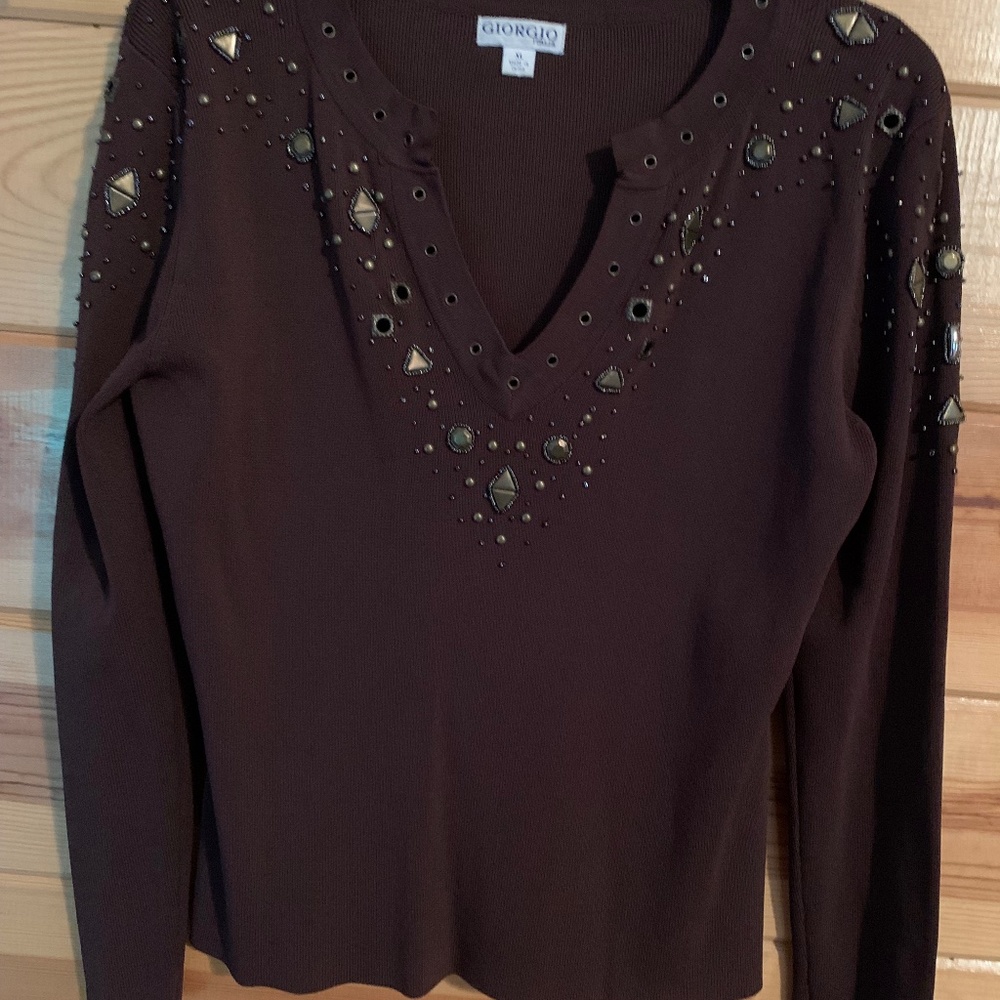Brown sweater. Great for Winter!